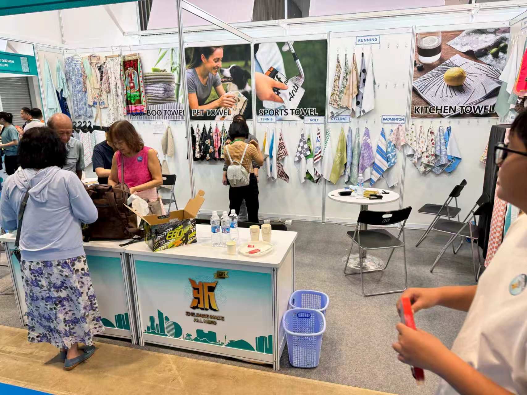 On-site textile product discussion at trade show
